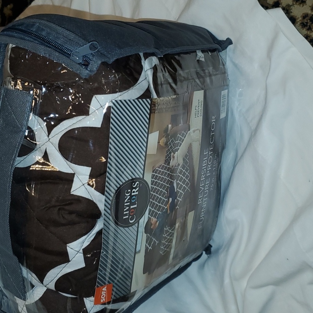 Reversible Furniture Protector - Picture 7 of 15